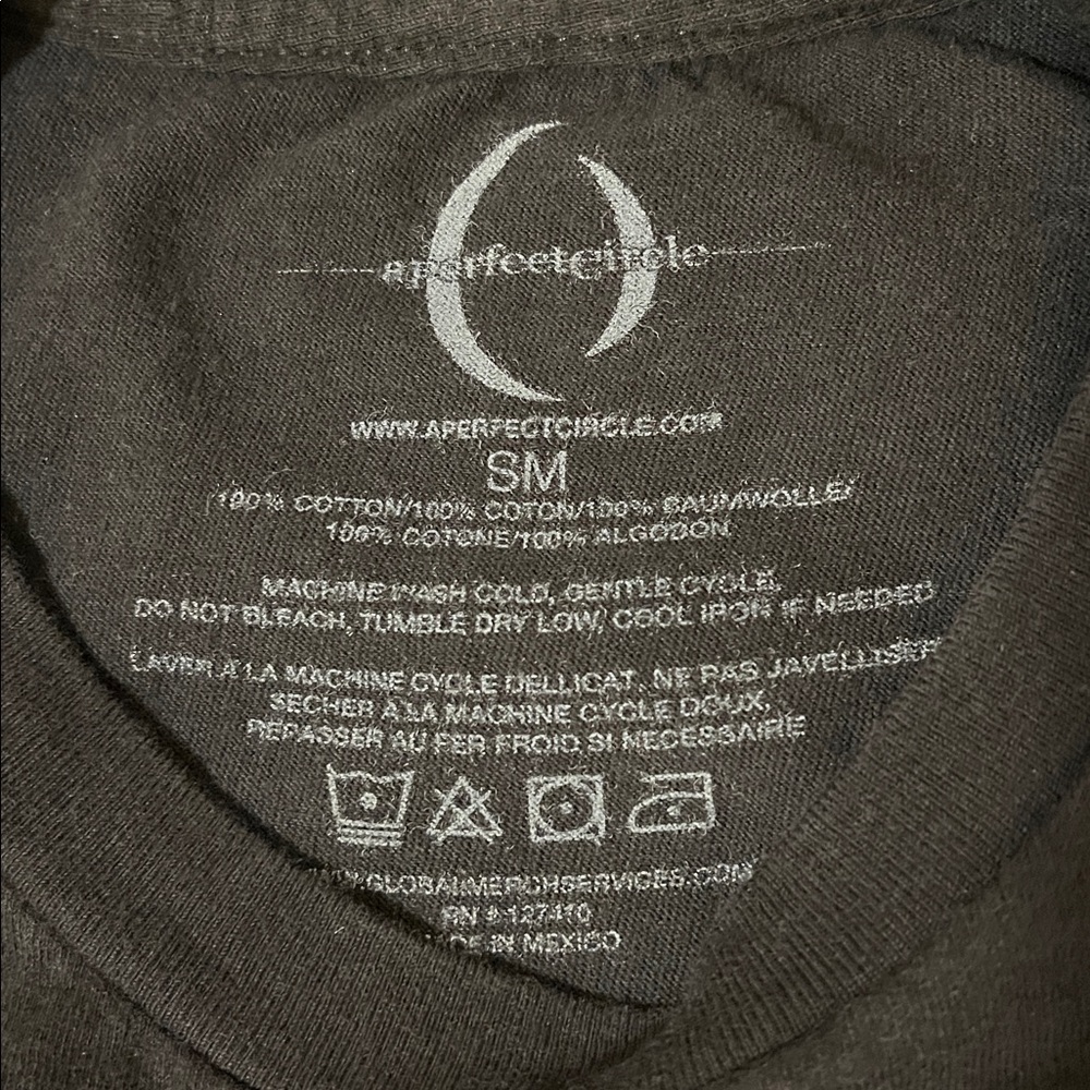 A Perfect Circle Graphic T-Shirt - Picture 5 of 6